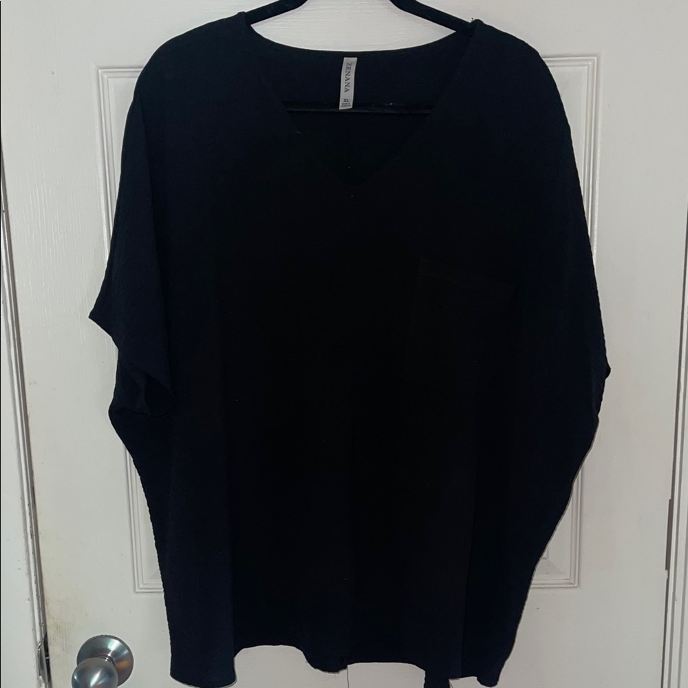 Zenana Outfitters Classic Black Top